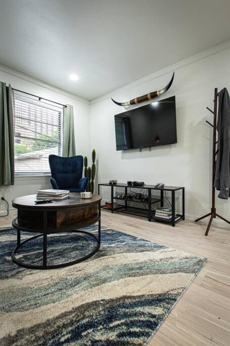Downtown Austin Suite Retreat Bagian luar foto