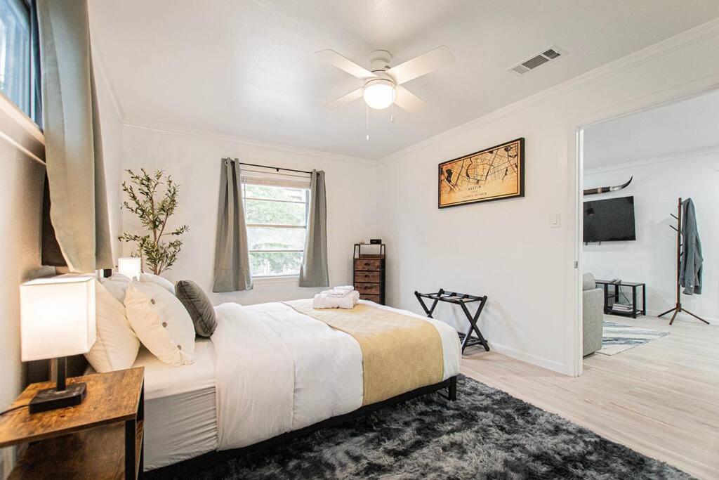 Downtown Austin Suite Retreat Bagian luar foto